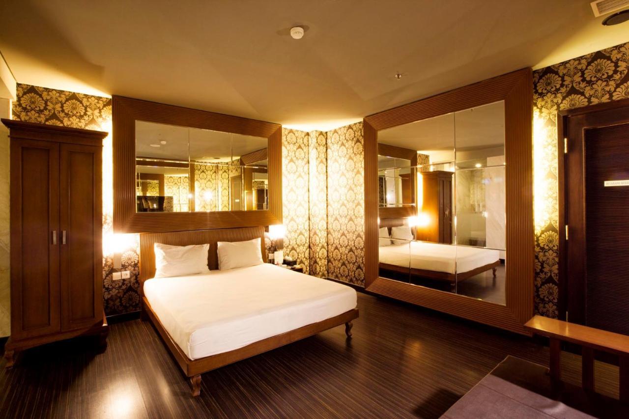 108 Hotel By Him Jakarta Kültér fotó